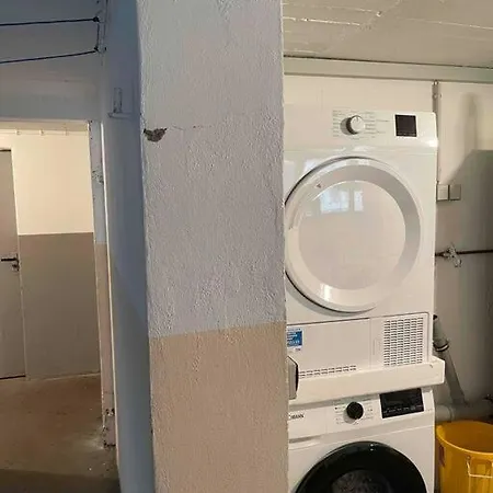 Geraeumige In Ruhiger Lage In Mit Netflix Apartment *