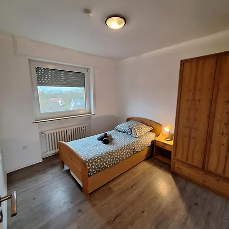 Geraeumige In Ruhiger Lage In Mit Netflix *