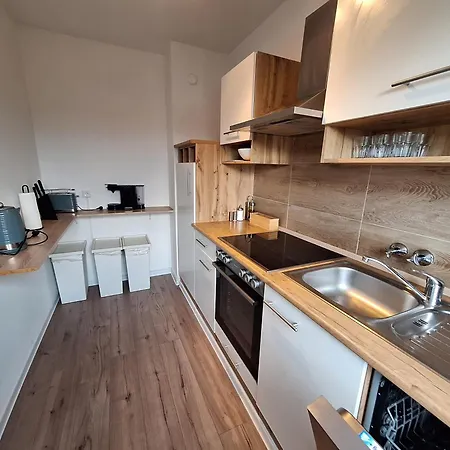 Geraeumige In Ruhiger Lage In Mit Netflix