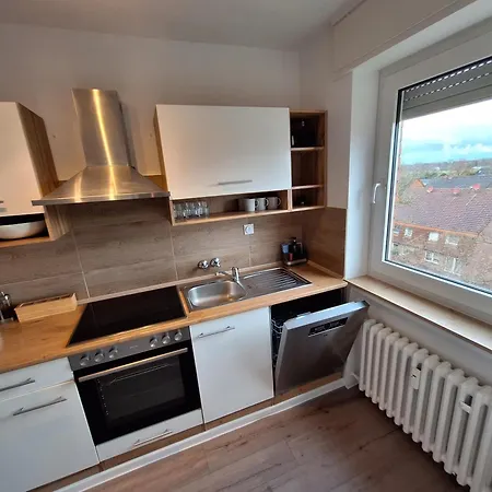 Geraeumige In Ruhiger Lage In Mit Netflix *