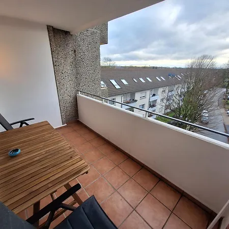 Geraeumige In Ruhiger Lage In Mit Netflix Apartment