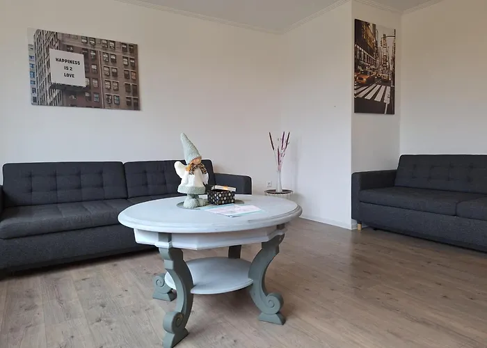 Geraeumige In Ruhiger Lage In Mit Netflix Appartement