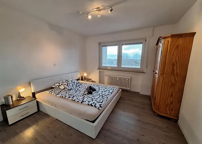 Appartement Geraeumige In Ruhiger Lage In Mit Netflix