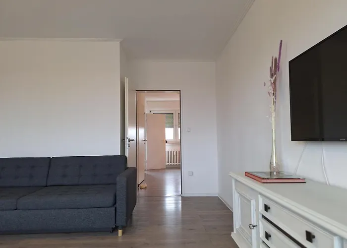 Geraeumige In Ruhiger Lage In Mit Netflix Appartement Gütersloh