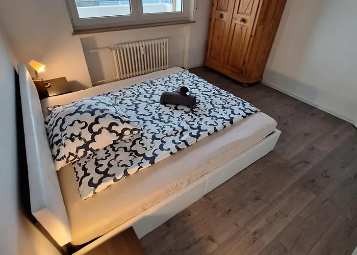 Geraeumige In Ruhiger Lage In Mit Netflix 居特斯洛